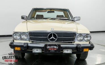 Mercedes-Benz-SL-Class-1980-Convertible-16