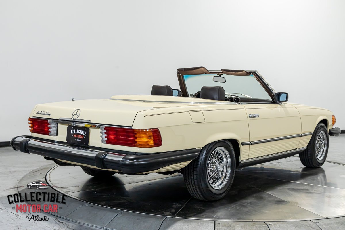 Mercedes-Benz-SL-Class-1980-Convertible-21