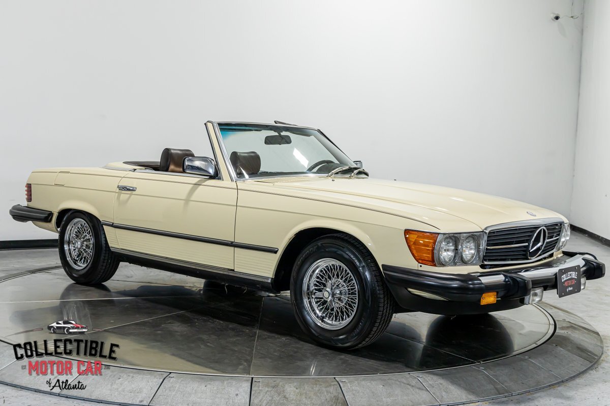 Mercedes-Benz-SL-Class-1980-Convertible-22