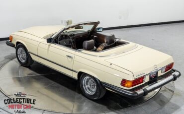 Mercedes-Benz-SL-Class-1980-Convertible-24