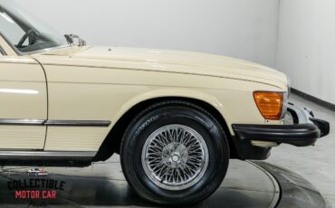 Mercedes-Benz-SL-Class-1980-Convertible-31