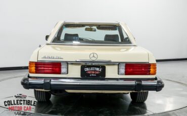 Mercedes-Benz-SL-Class-1980-Convertible-9