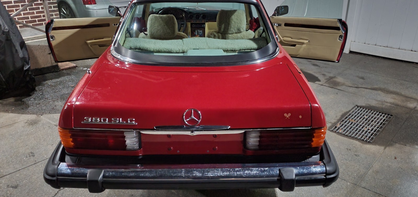Mercedes-Benz-SL-Class-1981-Coupe-14