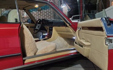 Mercedes-Benz-SL-Class-1981-Coupe-2