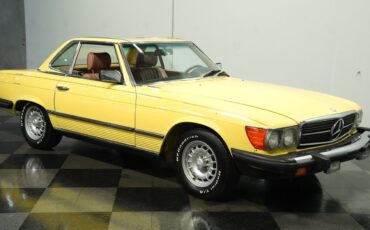 Mercedes-Benz-SL-Class-1982-Convertible-12