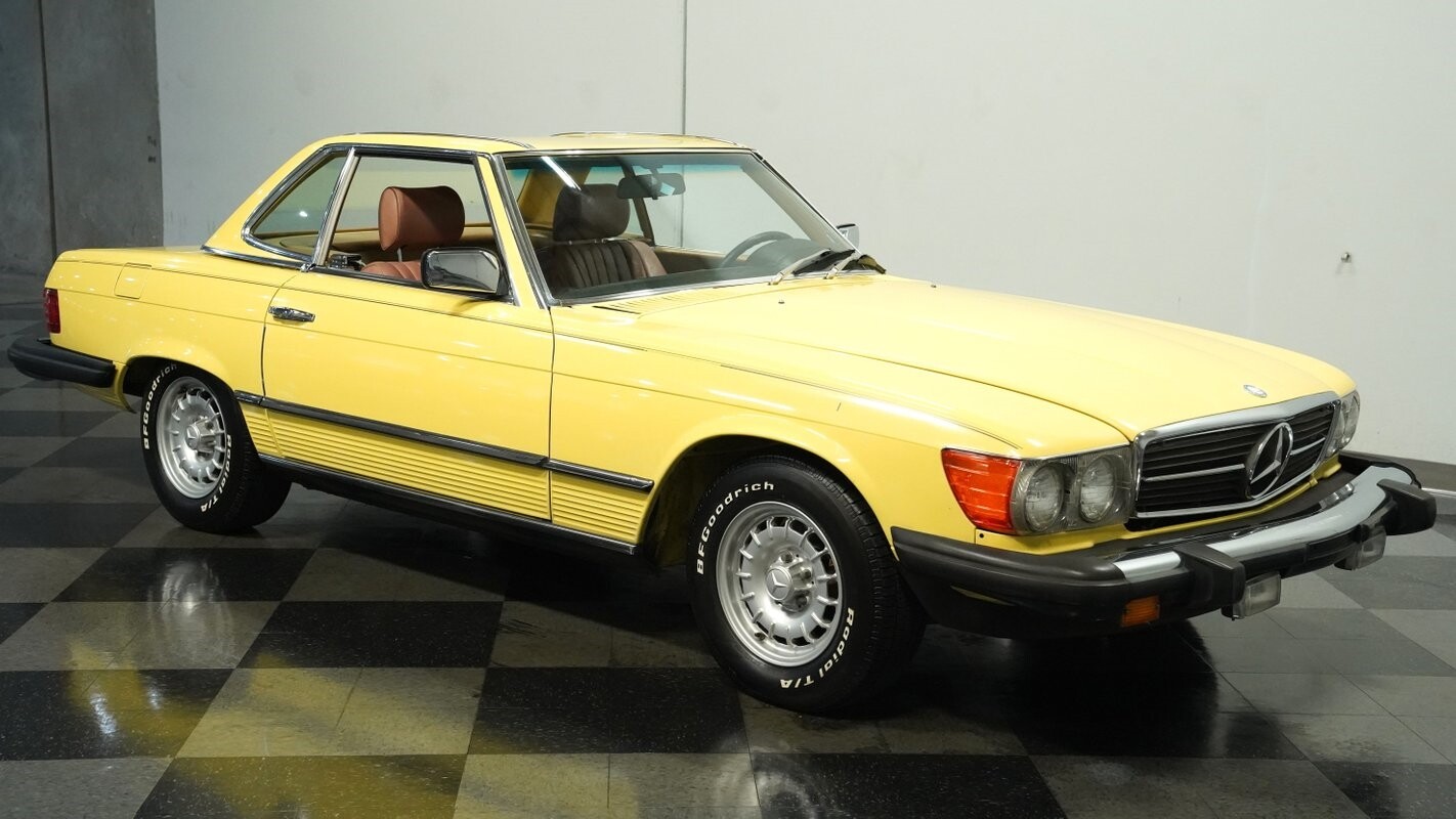 Mercedes-Benz-SL-Class-1982-Convertible-12