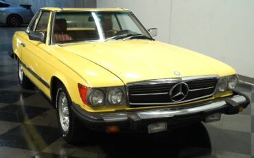 Mercedes-Benz-SL-Class-1982-Convertible-13