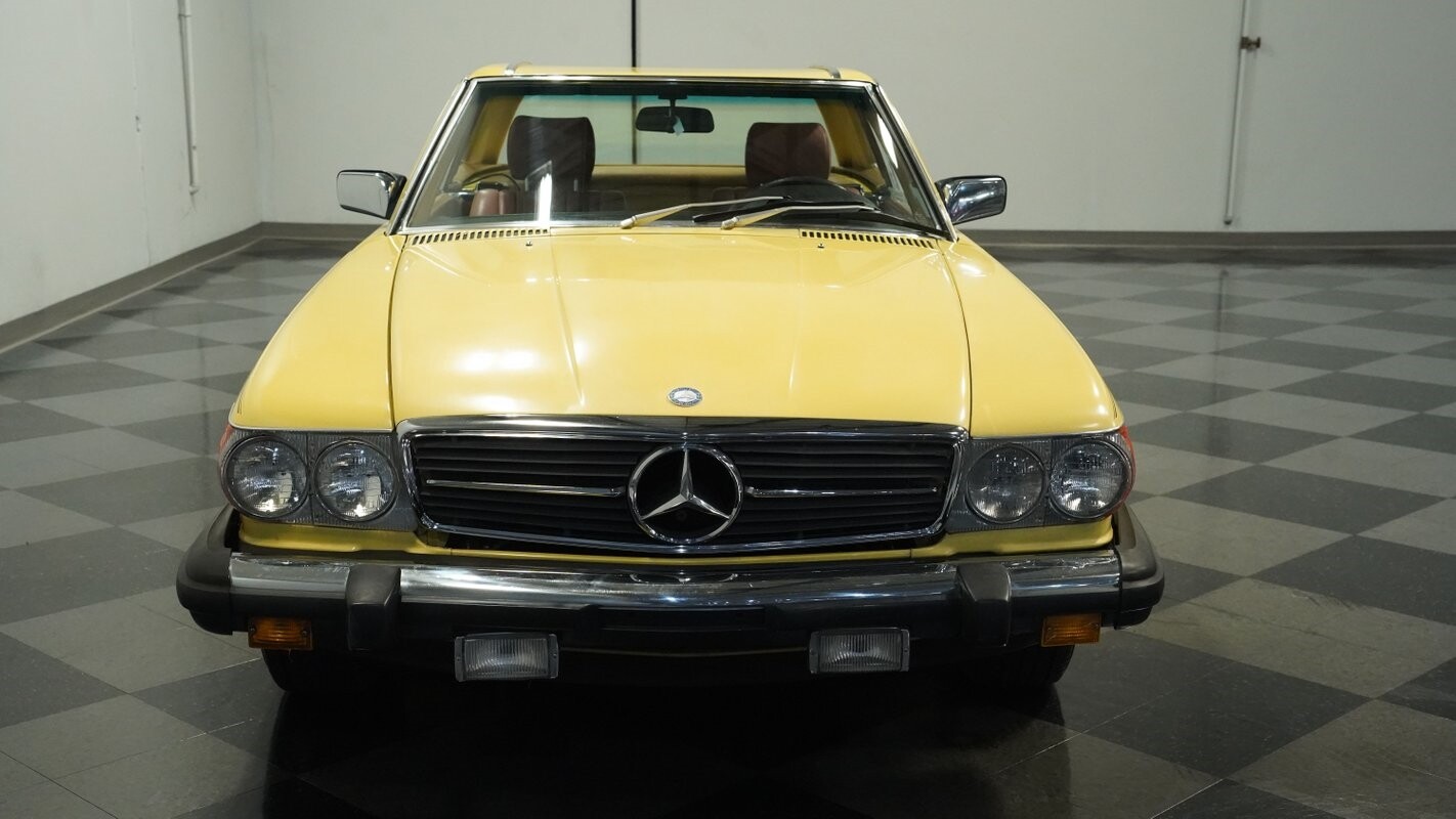 Mercedes-Benz-SL-Class-1982-Convertible-14