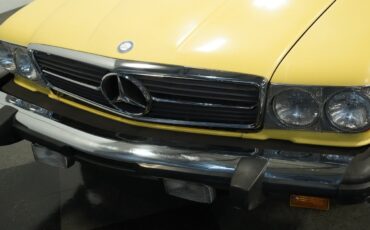 Mercedes-Benz-SL-Class-1982-Convertible-17