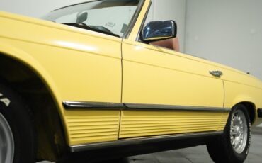Mercedes-Benz-SL-Class-1982-Convertible-18