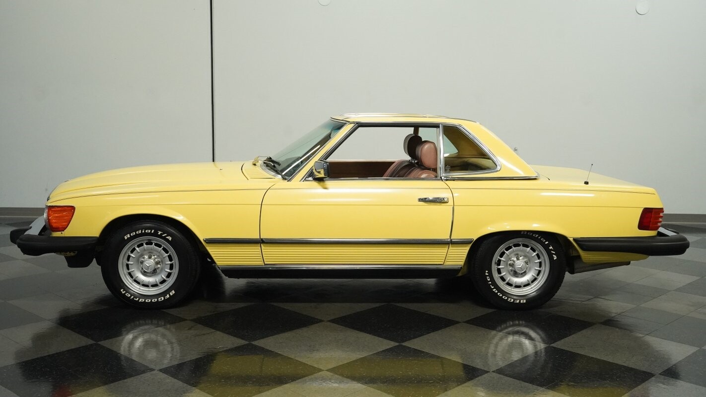 Mercedes-Benz-SL-Class-1982-Convertible-2