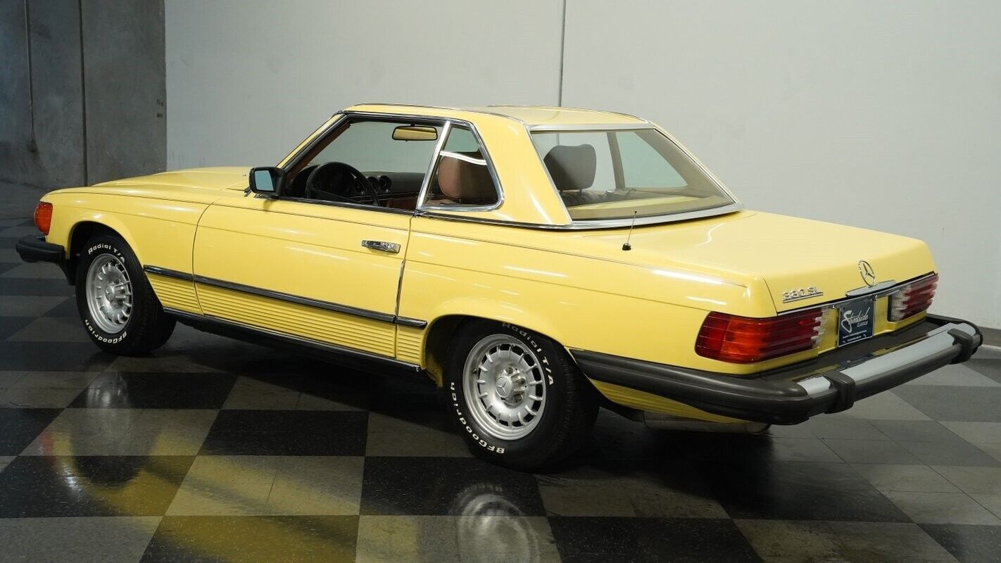 Mercedes-Benz-SL-Class-1982-Convertible-6