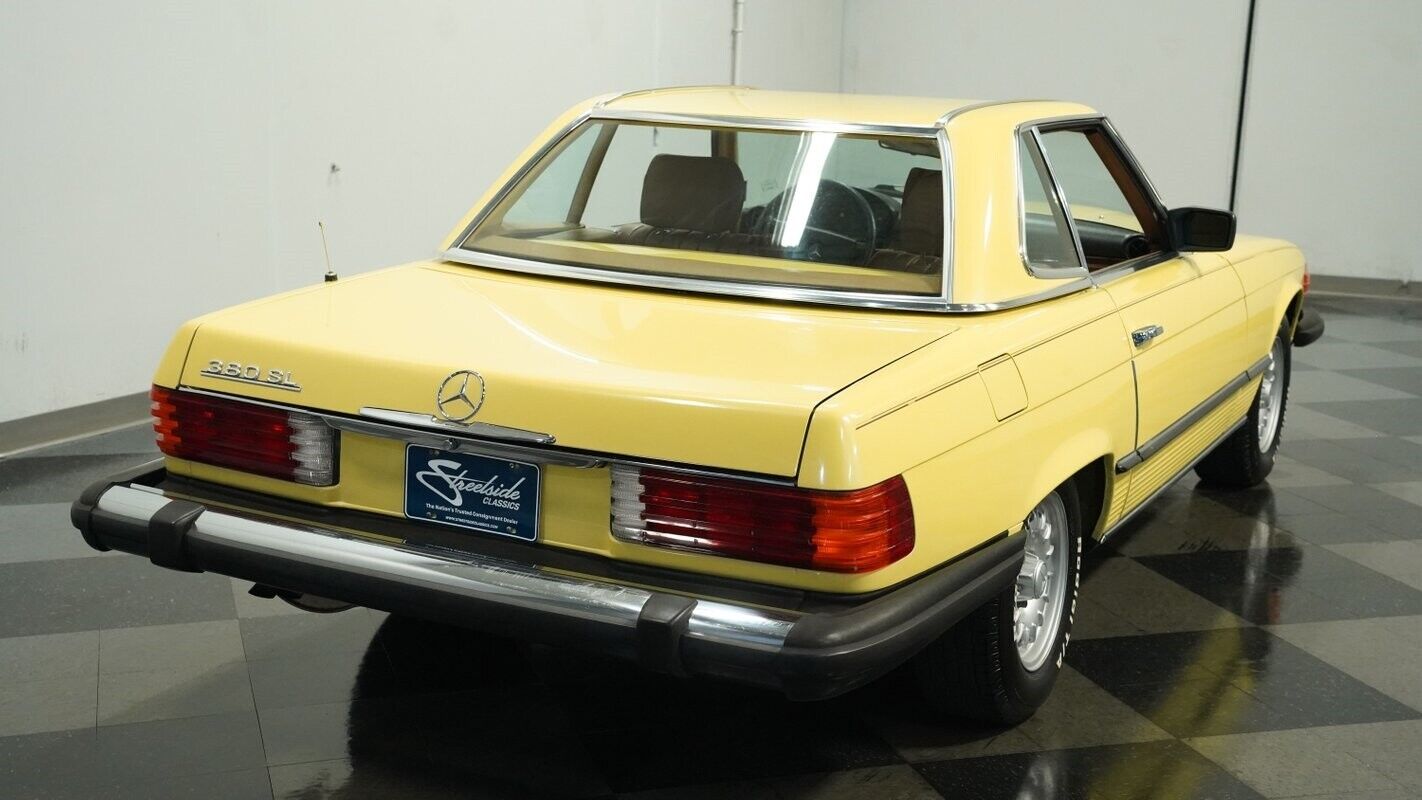 Mercedes-Benz-SL-Class-1982-Convertible-9