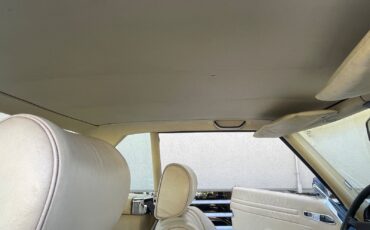 Mercedes-Benz-SL-Class-1983-Convertible-10