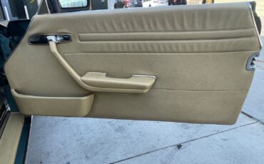 Mercedes-Benz-SL-Class-1983-Convertible-6