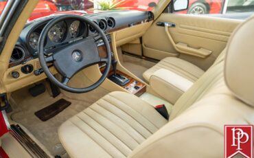 Mercedes-Benz-SL-Class-1983-Roadster-16