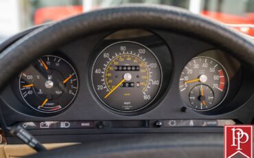 Mercedes-Benz-SL-Class-1983-Roadster-22