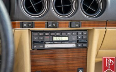 Mercedes-Benz-SL-Class-1983-Roadster-24