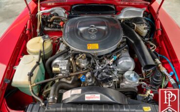 Mercedes-Benz-SL-Class-1983-Roadster-35