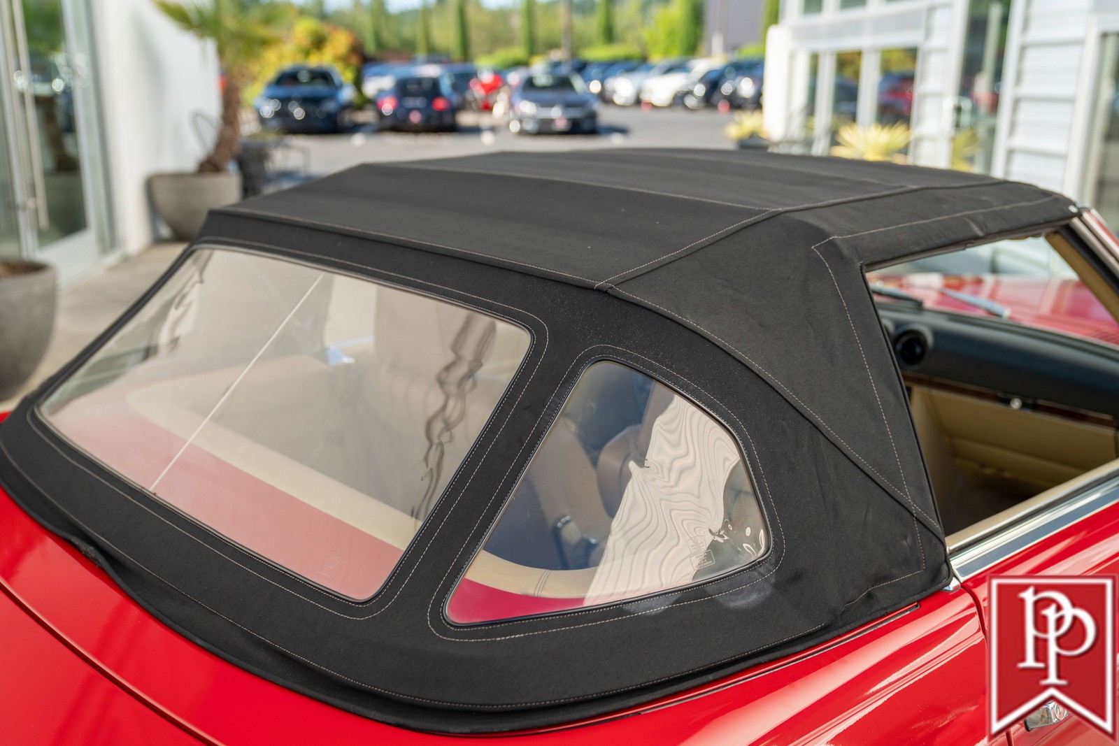 Mercedes-Benz-SL-Class-1983-Roadster-38
