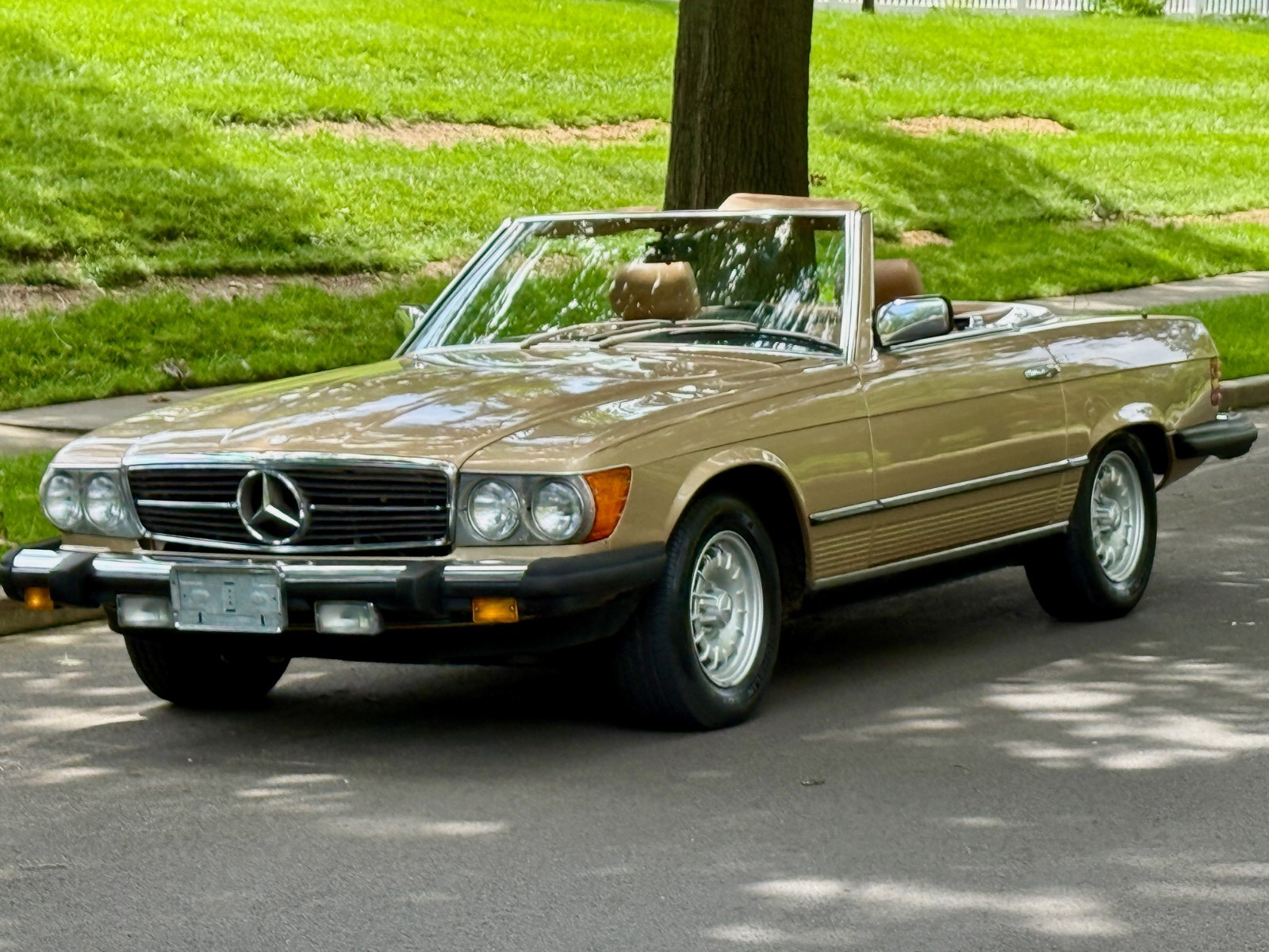 Mercedes-Benz SL-Class 1984 Convertible