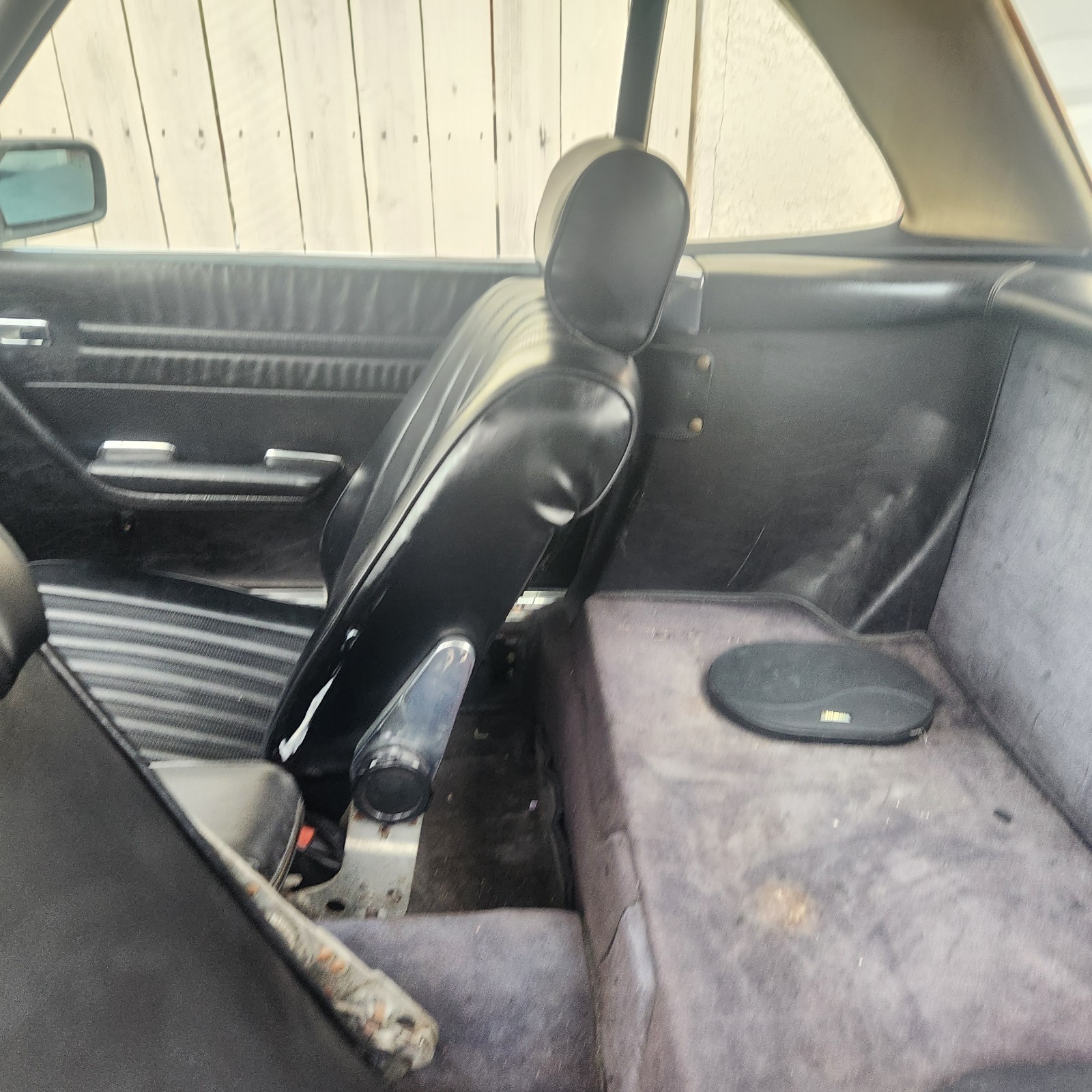 Mercedes-Benz-SL-Class-1984-Convertible-9