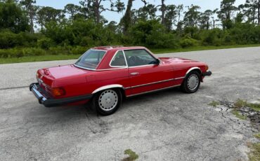 Mercedes-Benz-SL-Class-1985-Convertible-11
