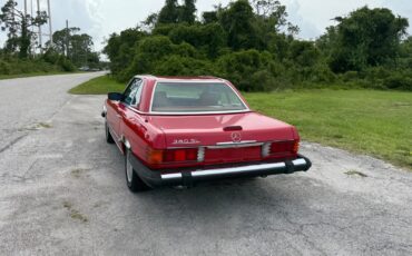 Mercedes-Benz-SL-Class-1985-Convertible-13