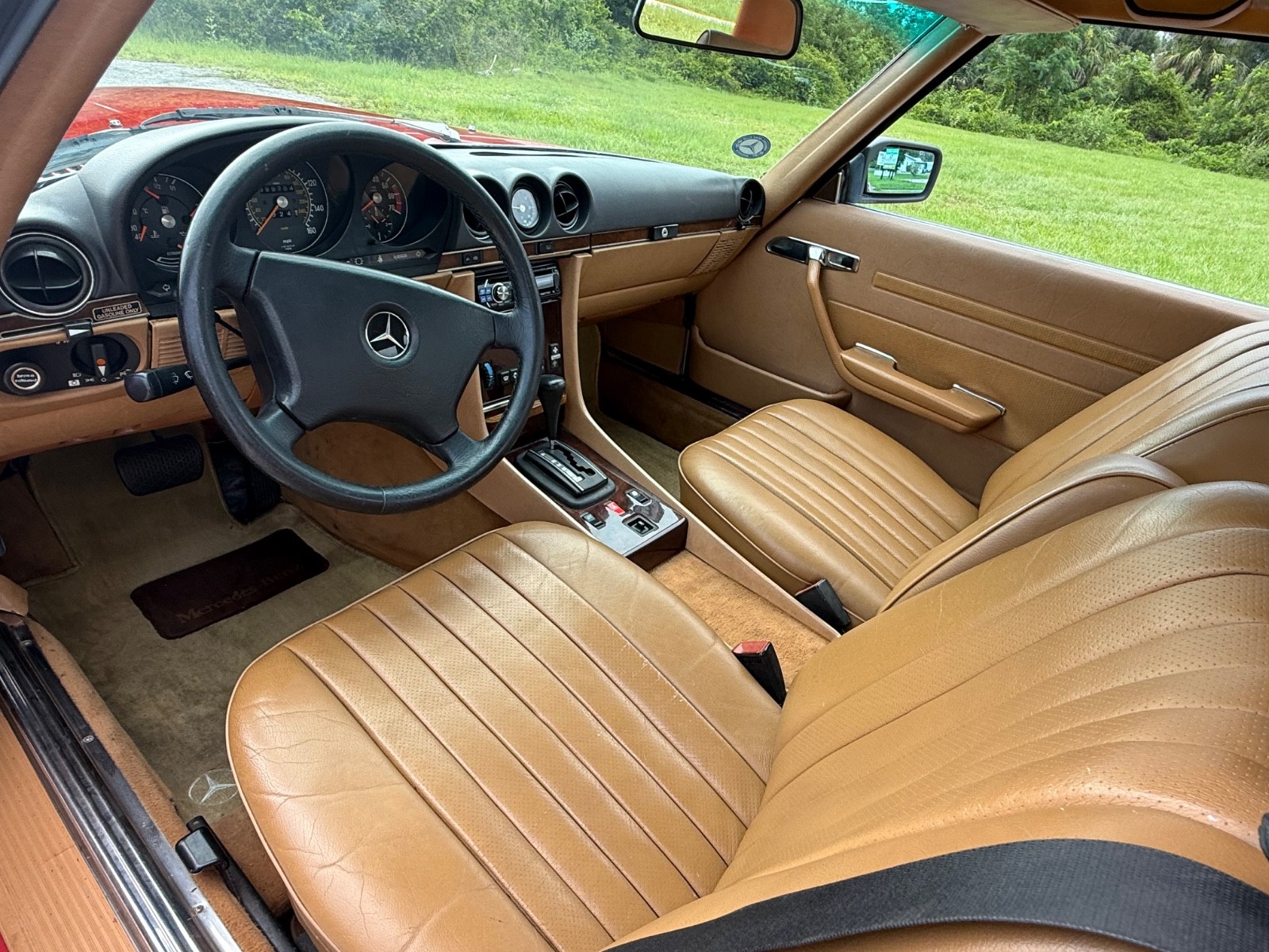Mercedes-Benz-SL-Class-1985-Convertible-19