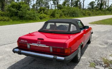 Mercedes-Benz-SL-Class-1985-Convertible-2