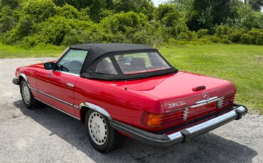 Mercedes-Benz-SL-Class-1985-Convertible-3