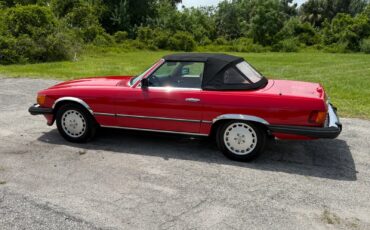 Mercedes-Benz-SL-Class-1985-Convertible-4