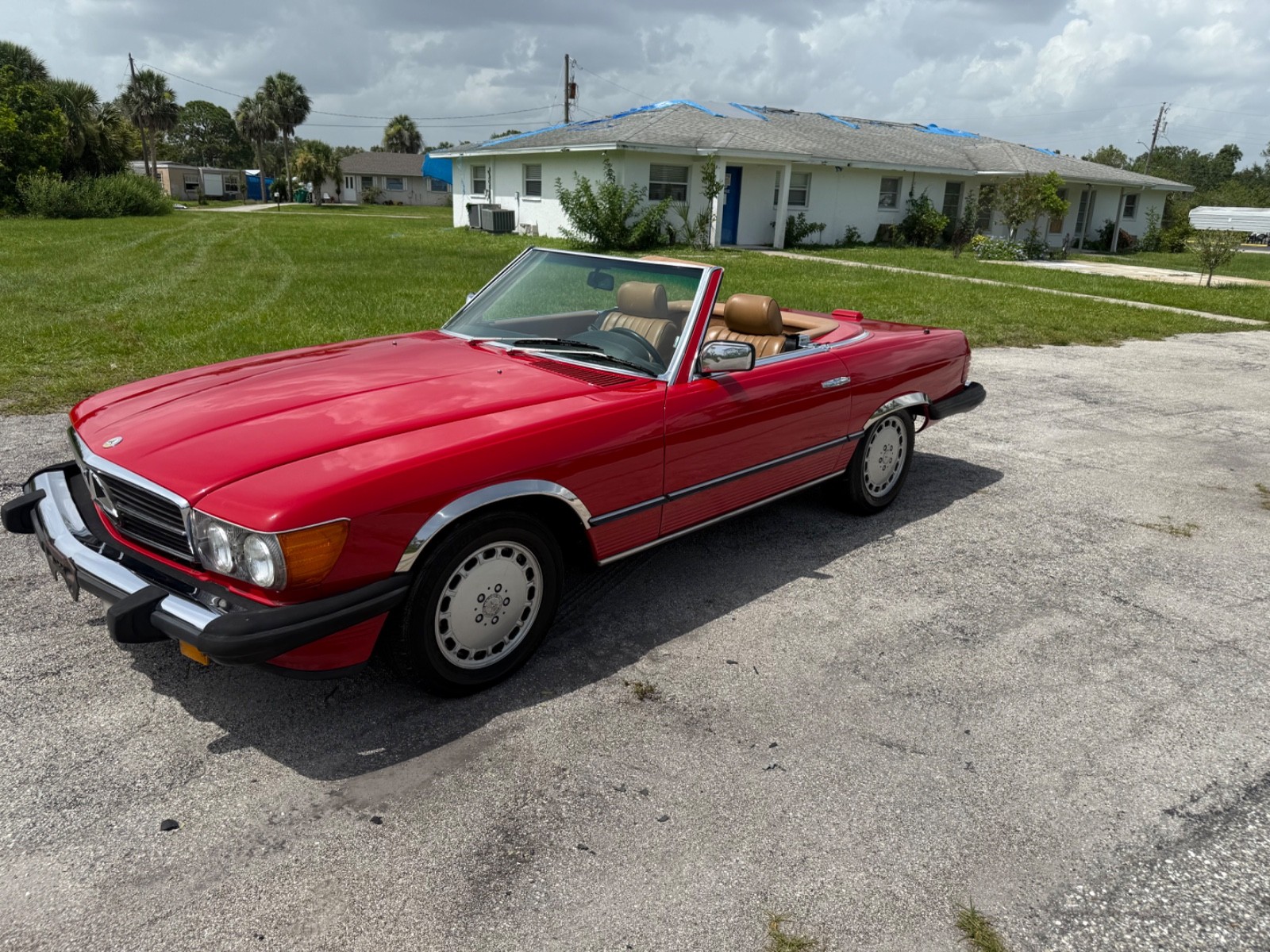Mercedes-Benz-SL-Class-1985-Convertible-5