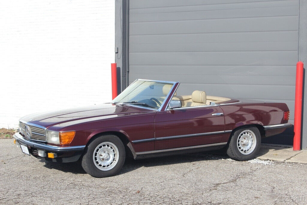 Mercedes-Benz-SL-Class-1985-Other-10