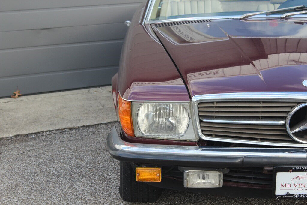 Mercedes-Benz-SL-Class-1985-Other-6