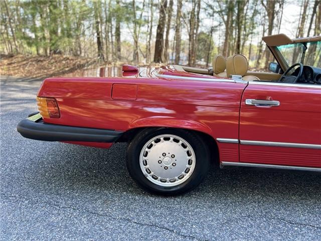 Mercedes-Benz-SL-Class-1986-11