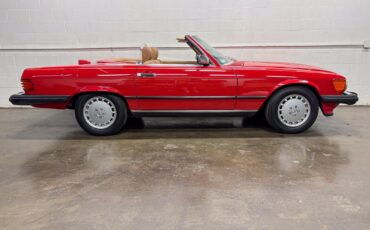 Mercedes-Benz-SL-Class-1987-Convertible-22