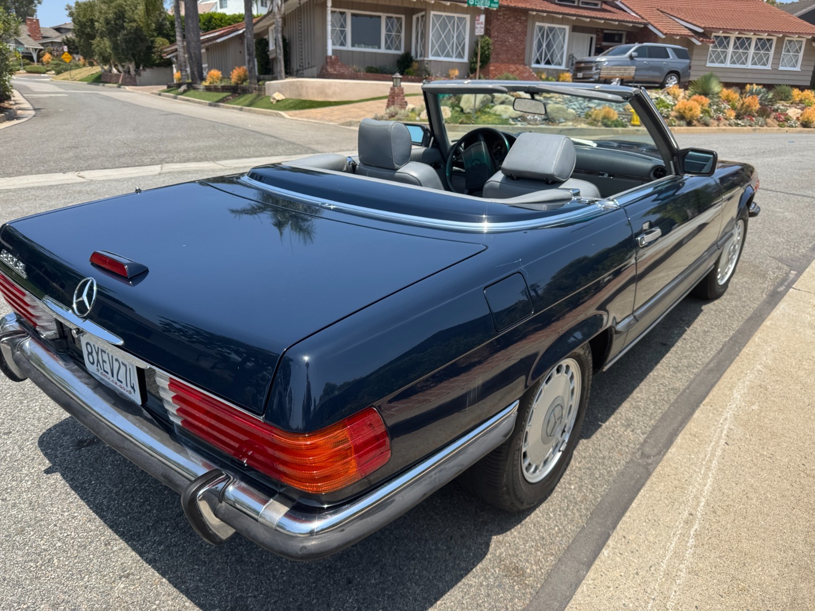 Mercedes-Benz-SL-Class-1989-Convertible-12
