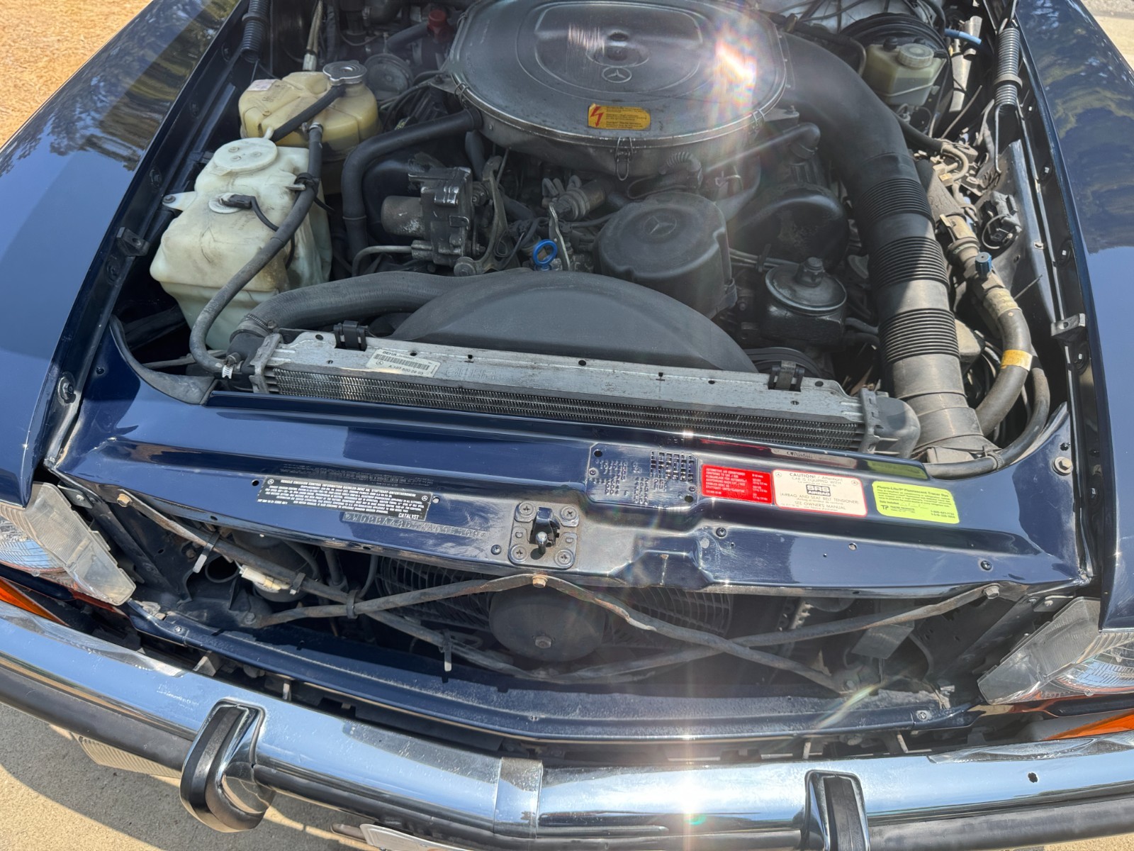 Mercedes-Benz-SL-Class-1989-Convertible-18