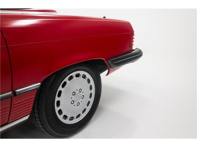 Mercedes-Benz-SL-Class-1989-Convertible-26