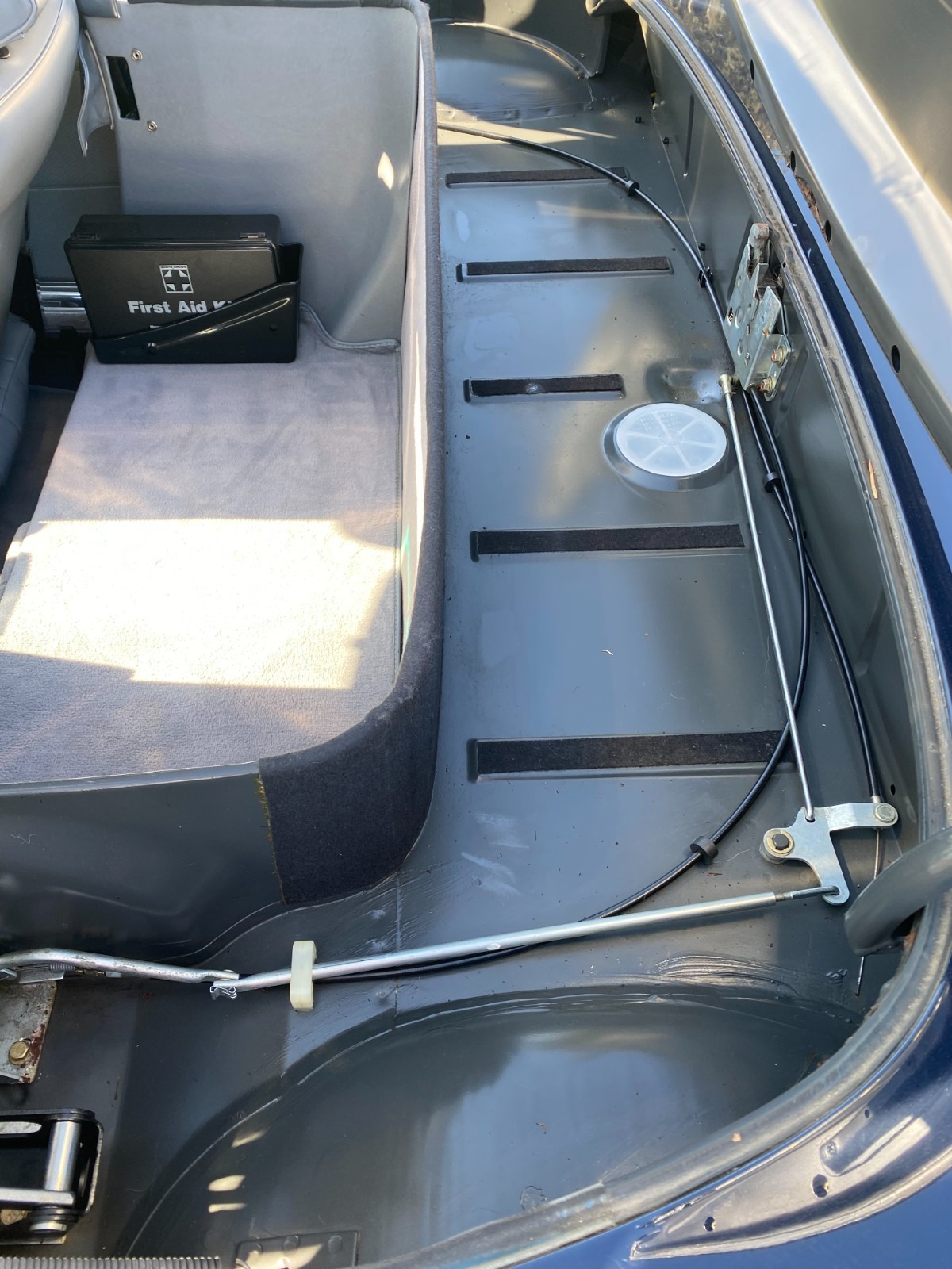 Mercedes-Benz-SL-Class-1989-Convertible-26
