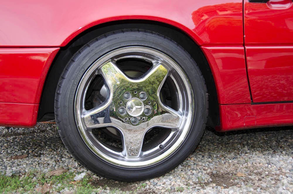 Mercedes-Benz-SL-Class-1993-Convertible-11