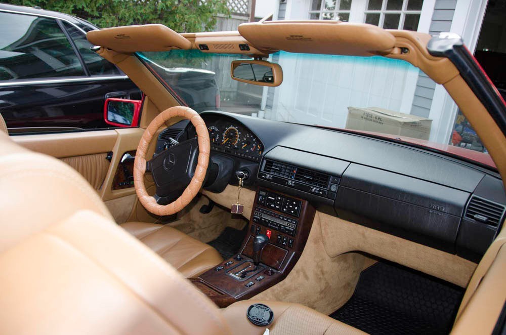 Mercedes-Benz-SL-Class-1993-Convertible-3