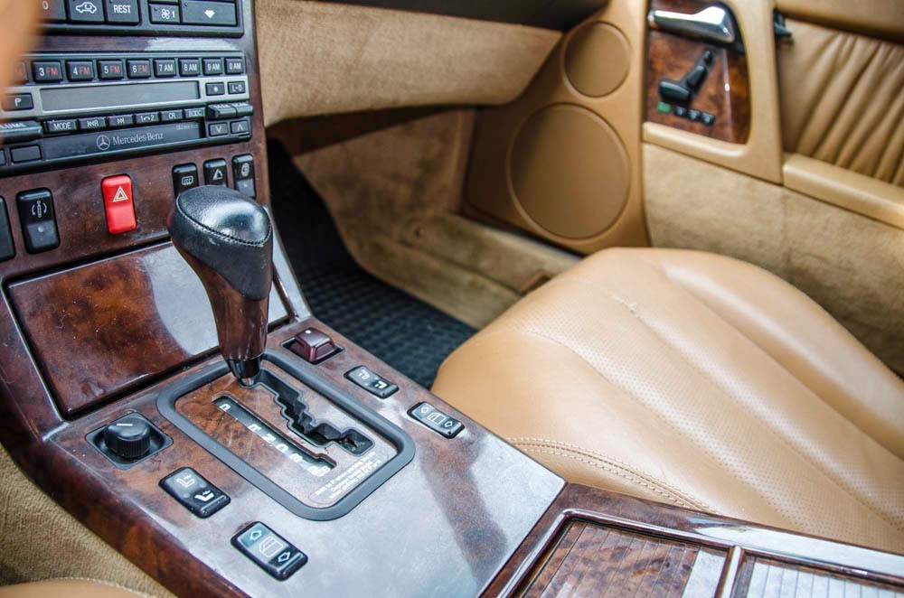 Mercedes-Benz-SL-Class-1993-Convertible-8