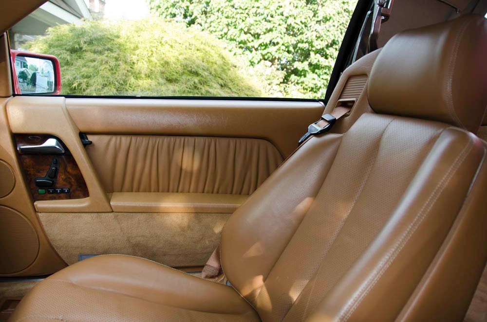 Mercedes-Benz-SL-Class-1993-Convertible-9