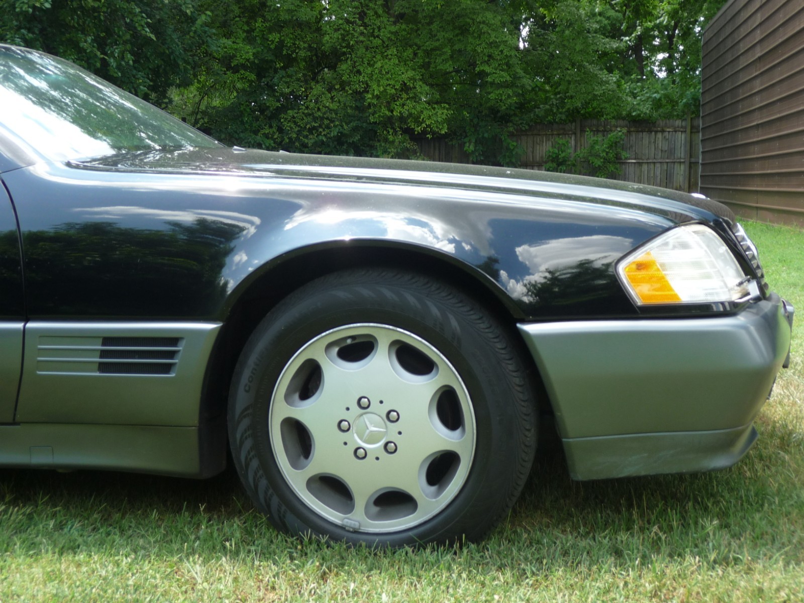 Mercedes-Benz-SL-Class-1995-Convertible-1