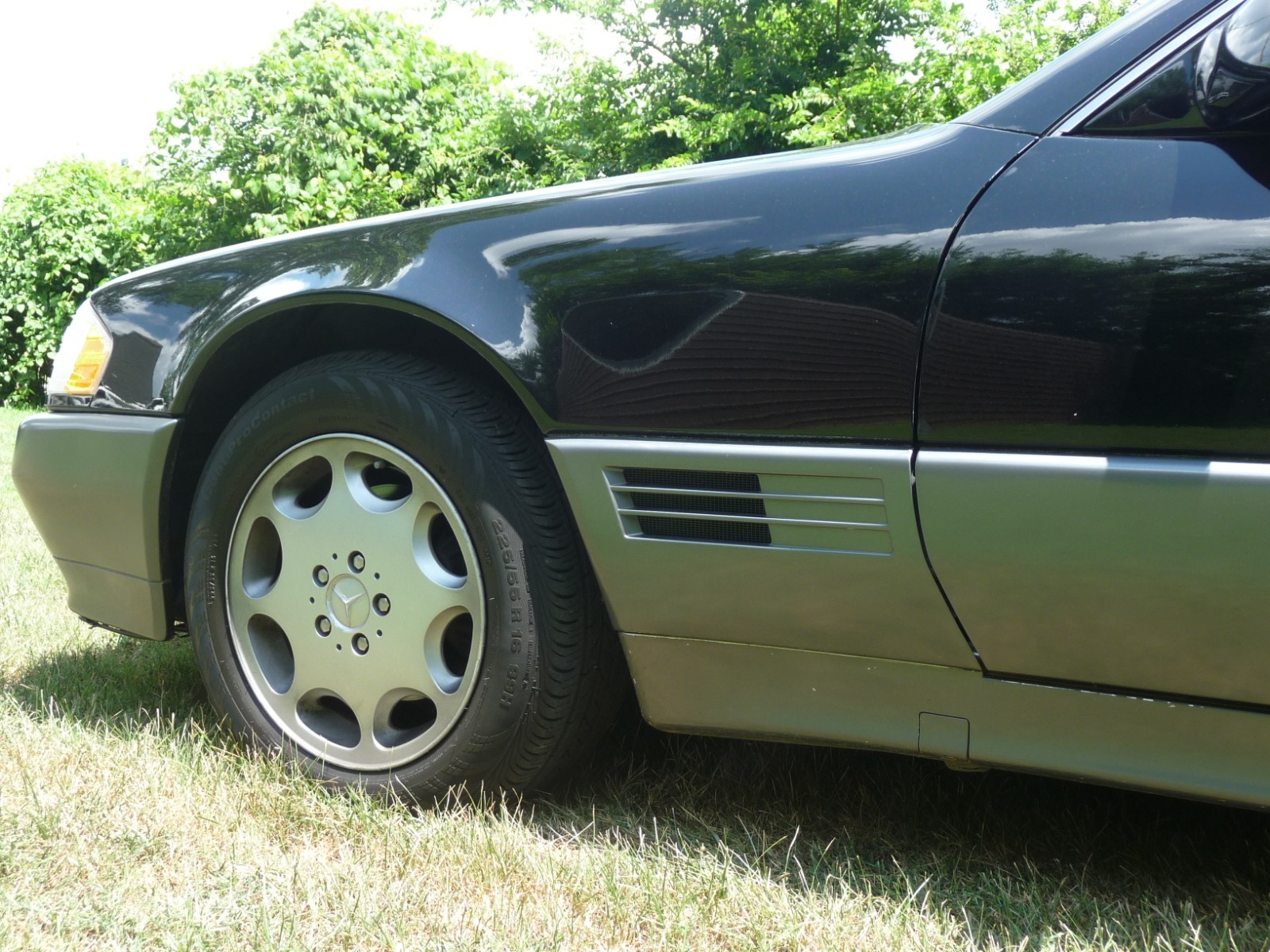 Mercedes-Benz-SL-Class-1995-Convertible-12