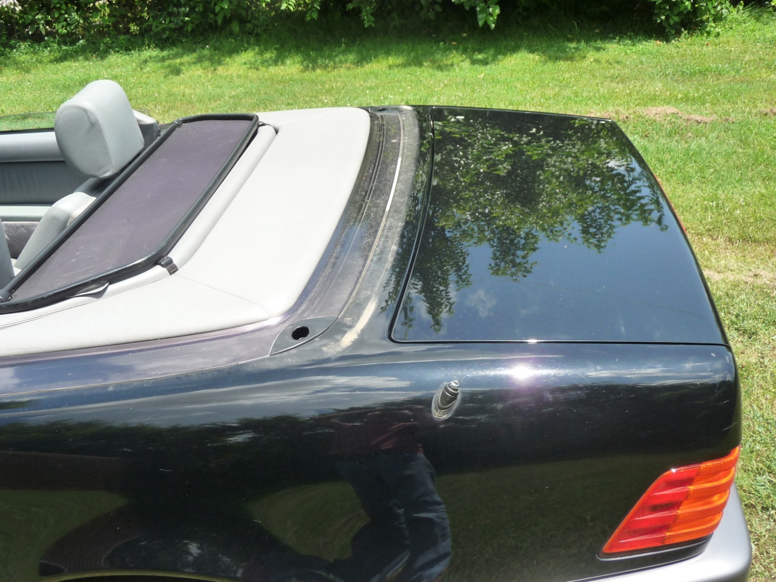 Mercedes-Benz-SL-Class-1995-Convertible-9