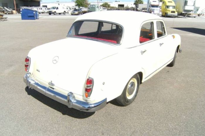 Mercedes-benz-190-1961-Yellow-Red-10