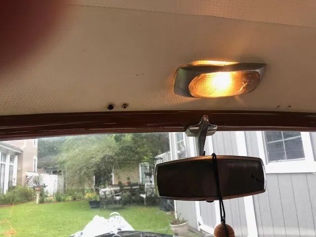 Mercedes-benz-190d-1961-Black-Tan-5